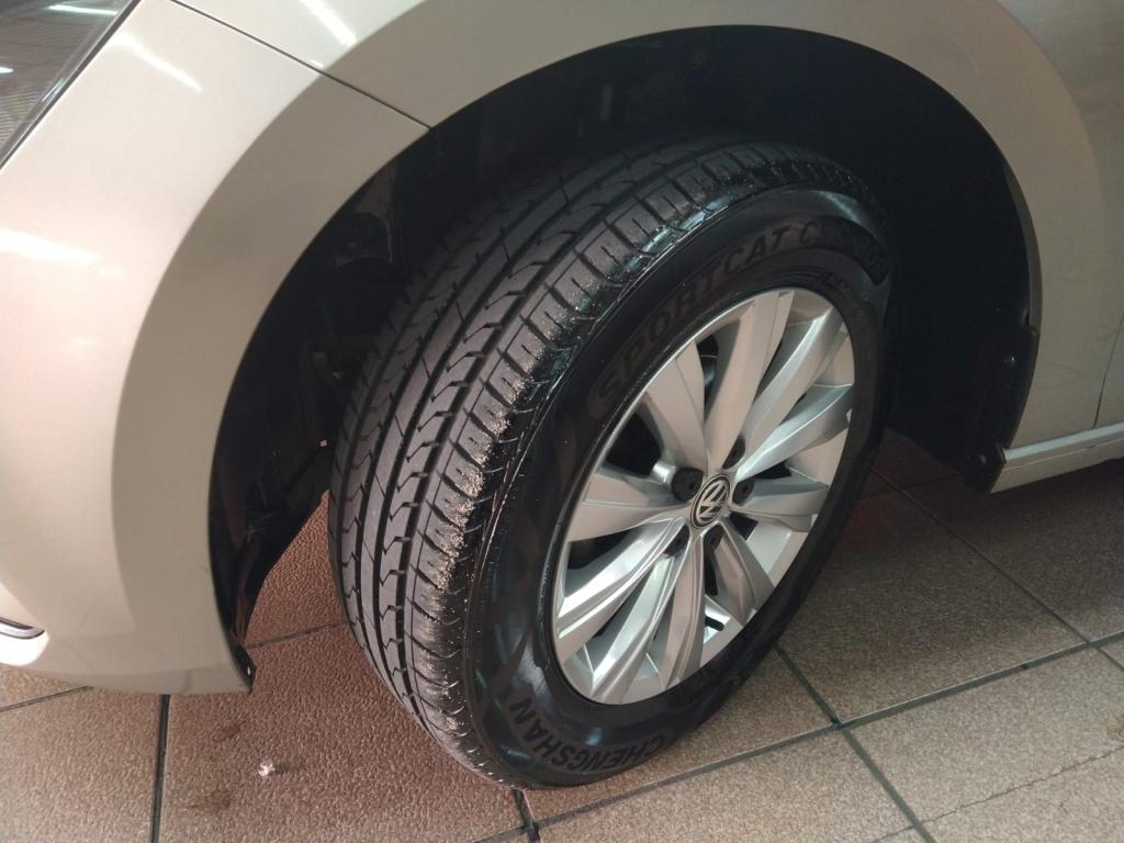 VOLKSWAGEN Virtus - Foto