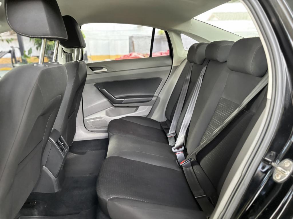 VOLKSWAGEN Virtus - Foto