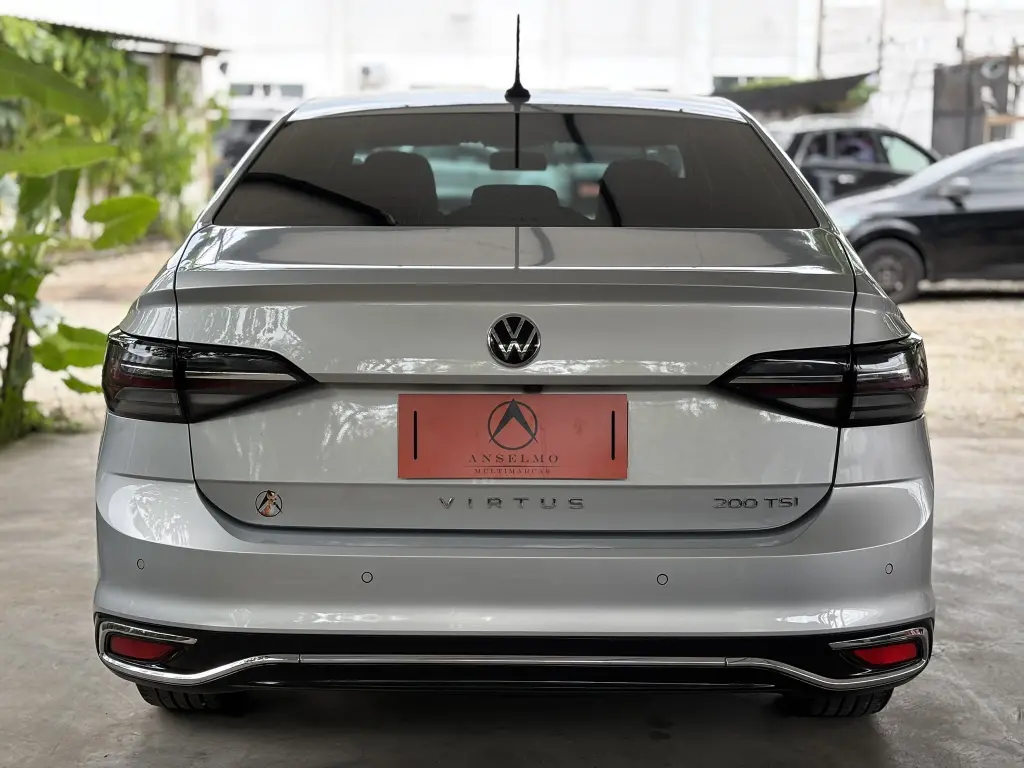 VOLKSWAGEN Virtus - Foto