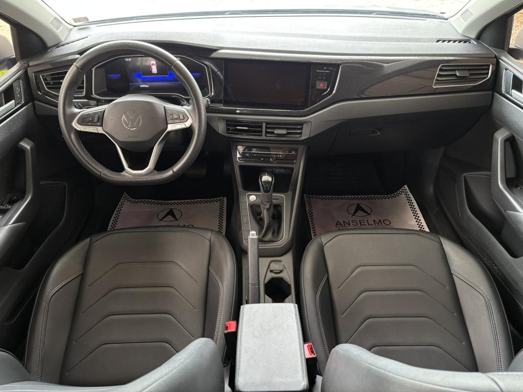 VOLKSWAGEN Virtus - Foto