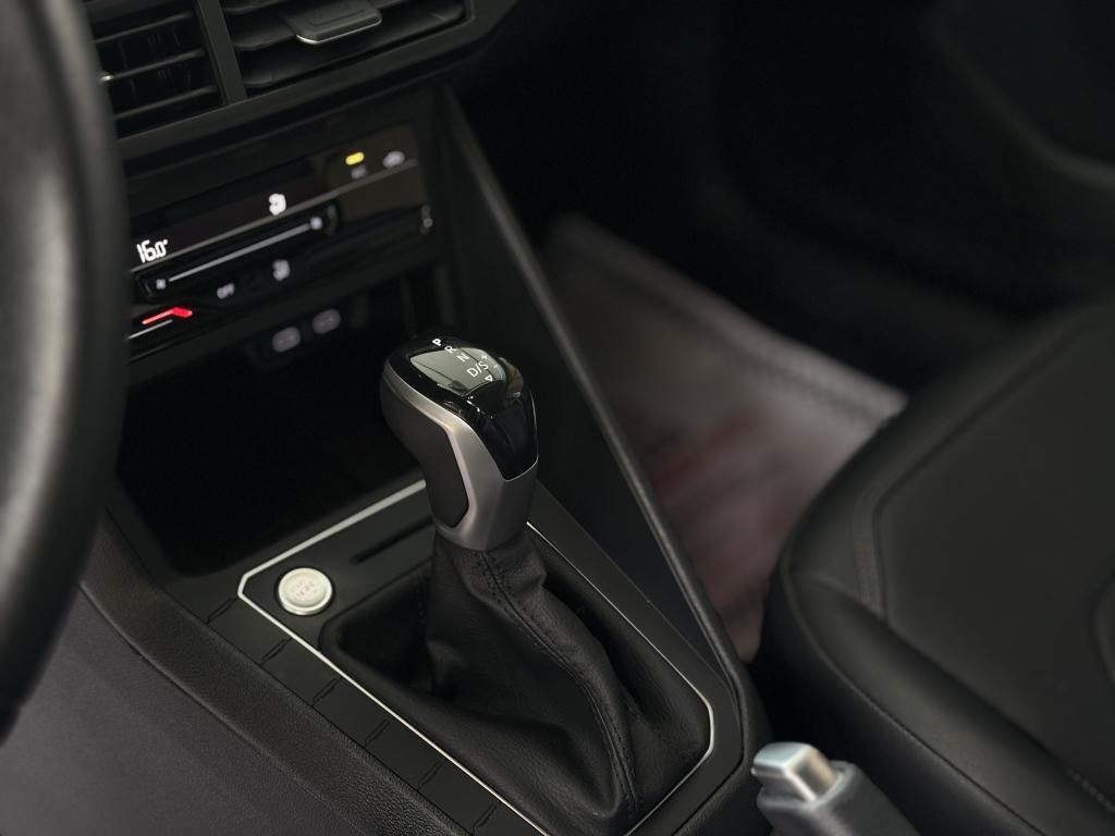 VOLKSWAGEN Virtus - Foto