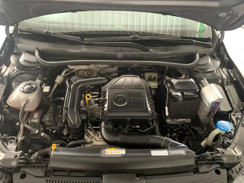 VOLKSWAGEN Virtus - Foto