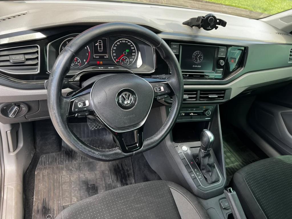 VOLKSWAGEN Virtus - Foto