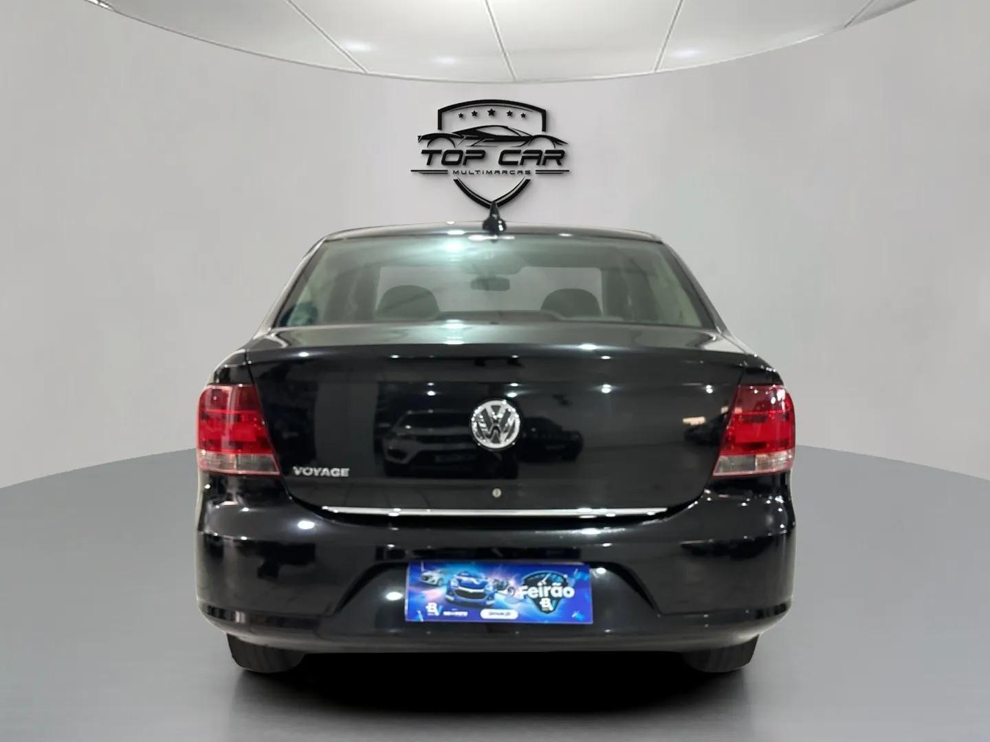 VOLKSWAGEN Voyage - Foto