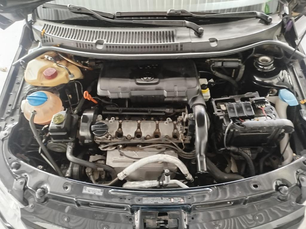 VOLKSWAGEN Voyage - Foto