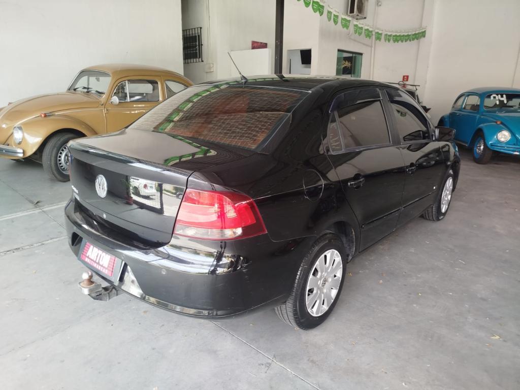 VOLKSWAGEN Voyage - Foto