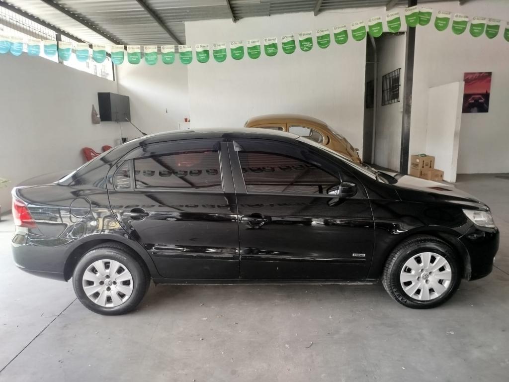 VOLKSWAGEN Voyage - Foto