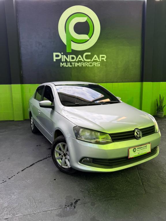 VOLKSWAGEN Voyage