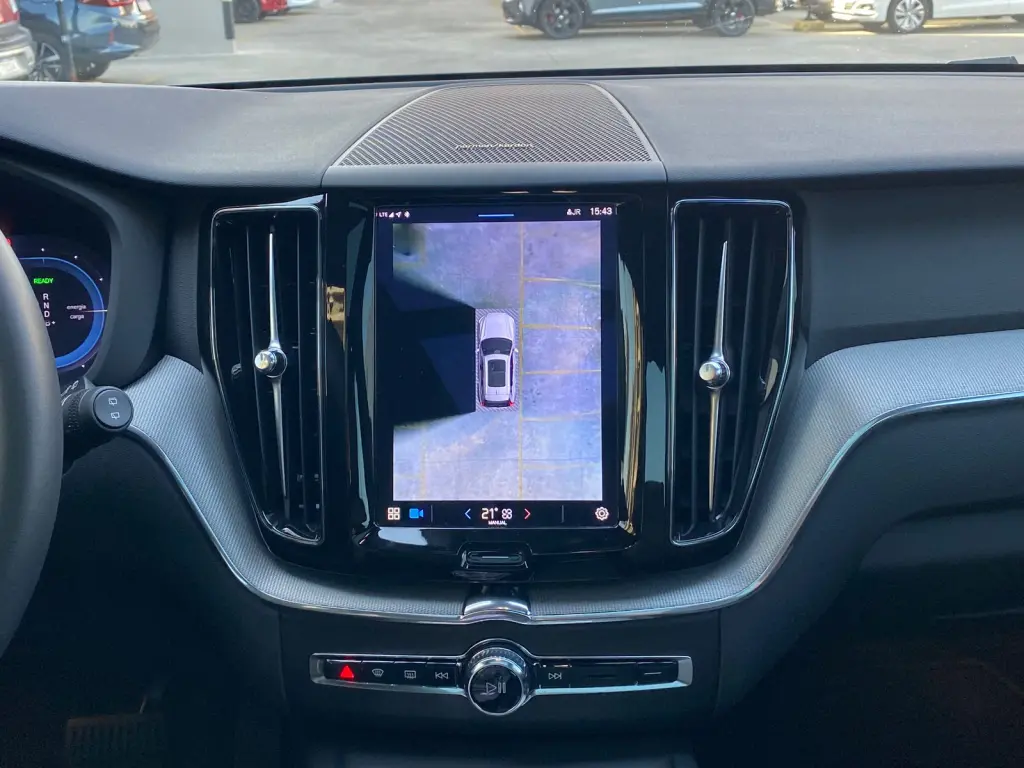 VOLVO XC60 - Foto