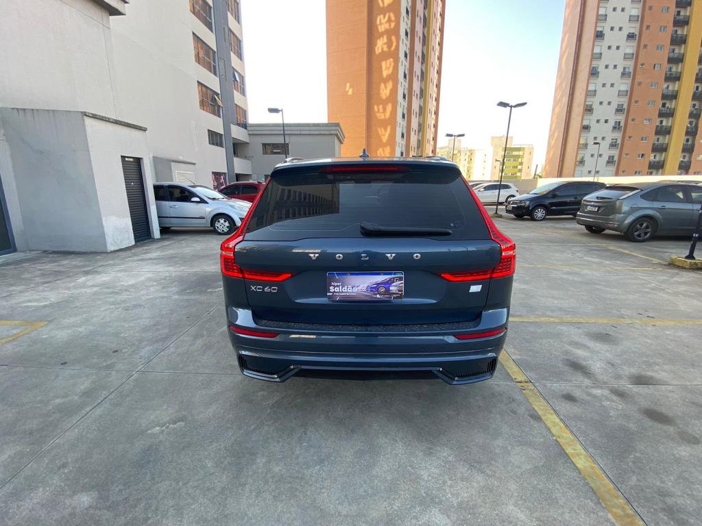 VOLVO XC60 - Foto