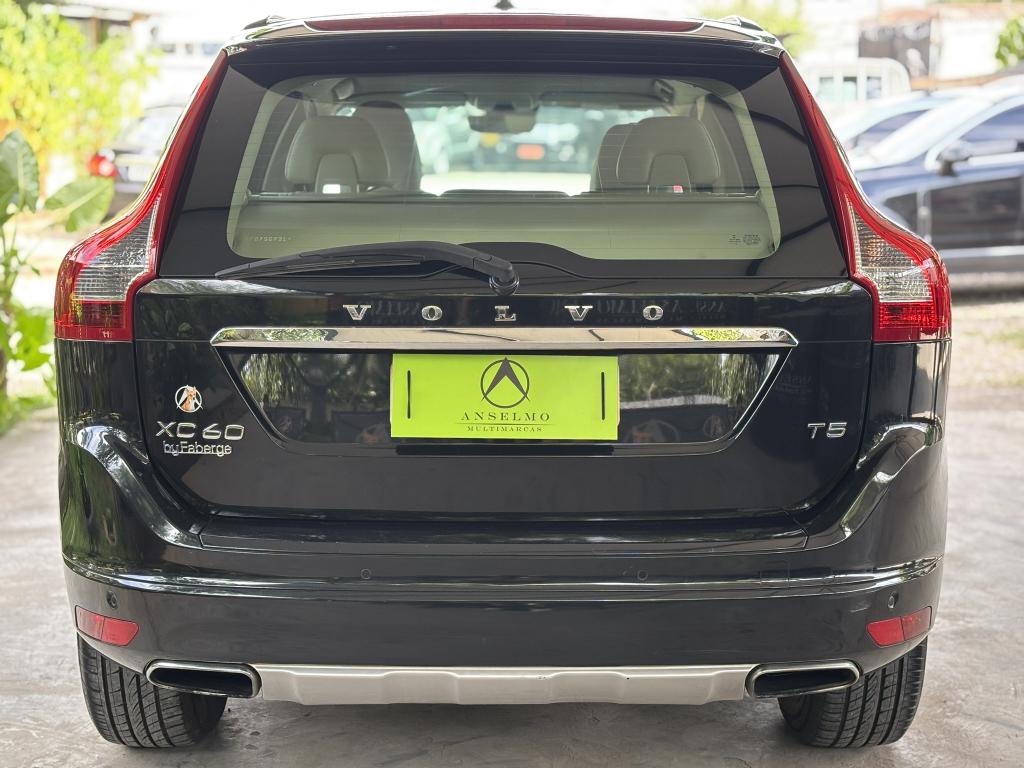VOLVO XC60 - Foto