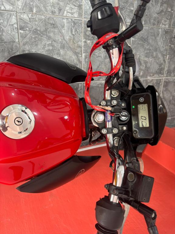YAMAHA Factor 125 - Foto