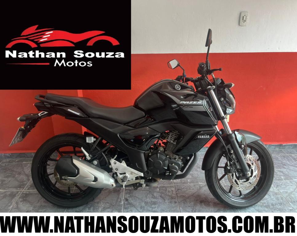 YAMAHA FZ 15 Fazer