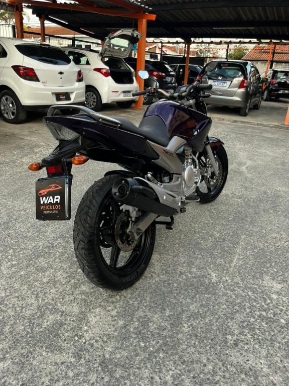 YAMAHA FZ 25 250 Fazer Flex - Foto