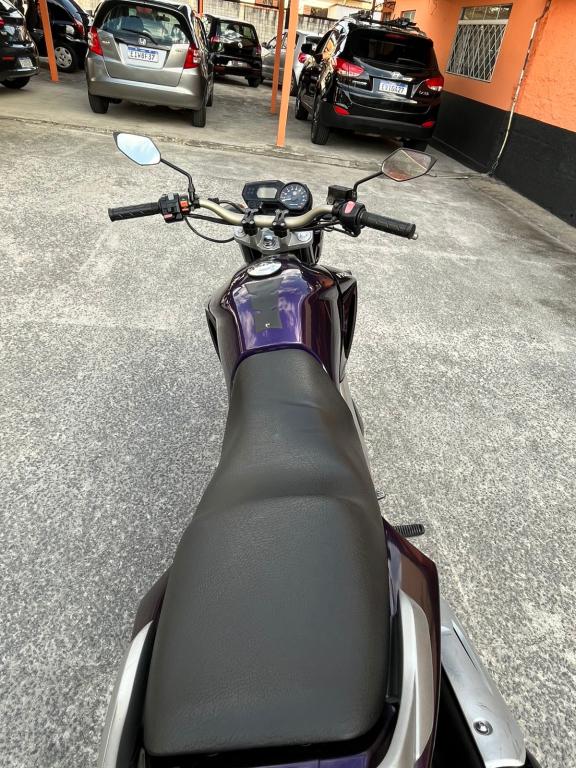 YAMAHA FZ 25 250 Fazer Flex - Foto