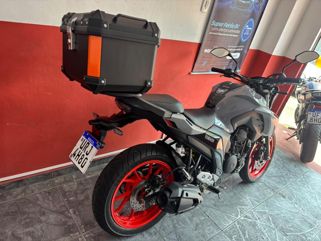 YAMAHA FZ 25 250 Fazer Flex - Foto
