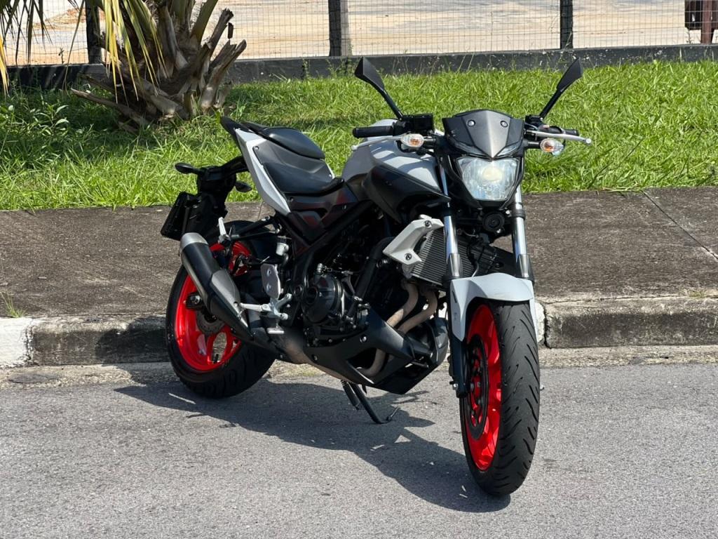 YAMAHA MT-03 300