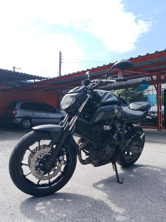 YAMAHA MT-07 700