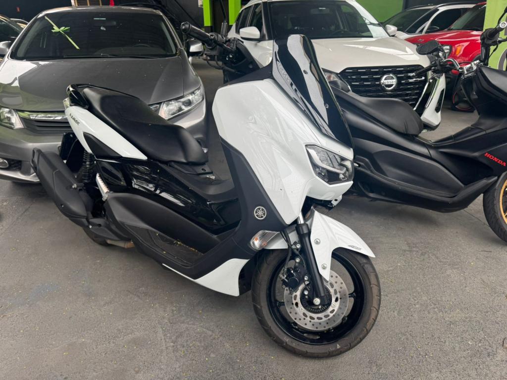 YAMAHA NMax 160 - Foto