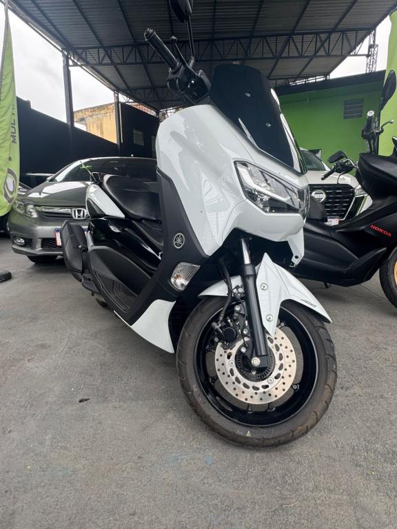 YAMAHA NMax 160 - Foto