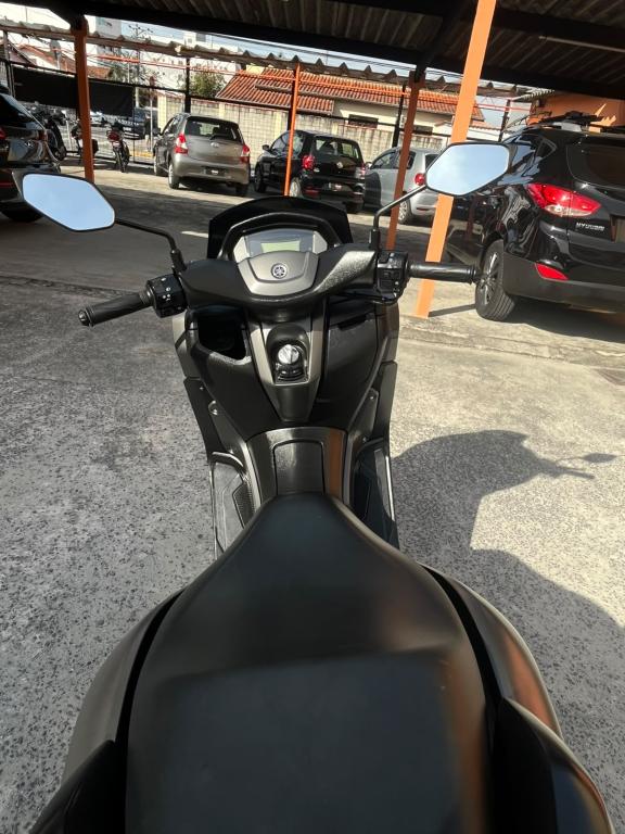 YAMAHA NMax 160 - Foto