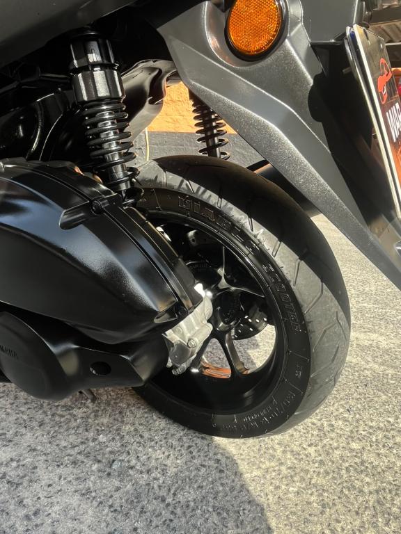 YAMAHA NMax 160 - Foto