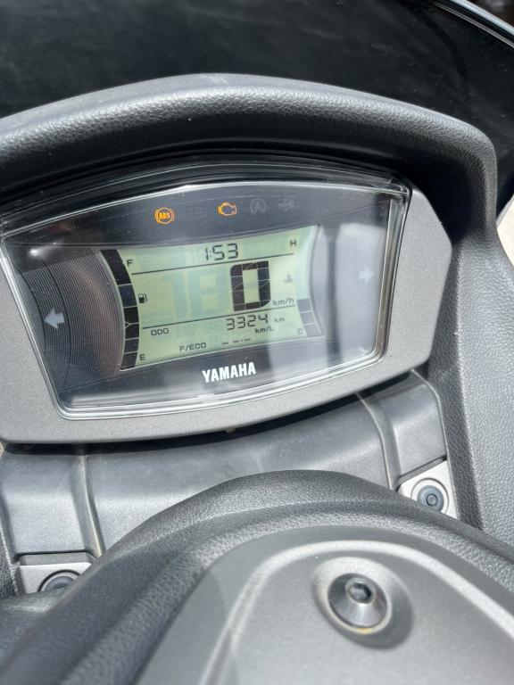 YAMAHA NMax 160 - Foto