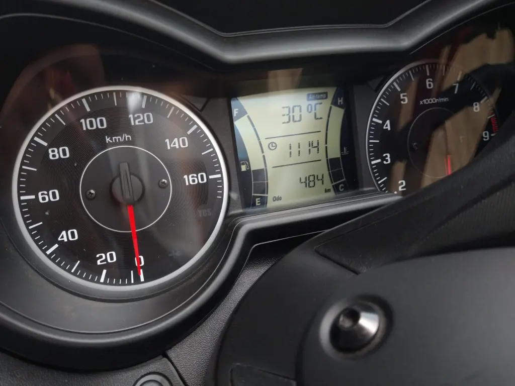YAMAHA XMax 250 - Foto