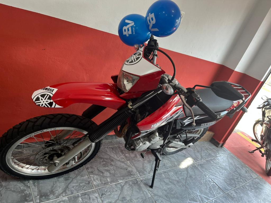 YAMAHA XTZ 250 - Foto