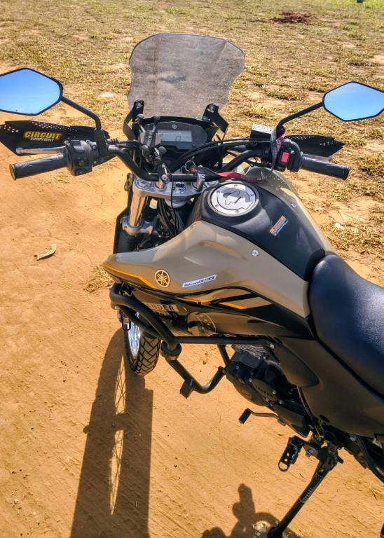 YAMAHA XTZ 250 - Foto