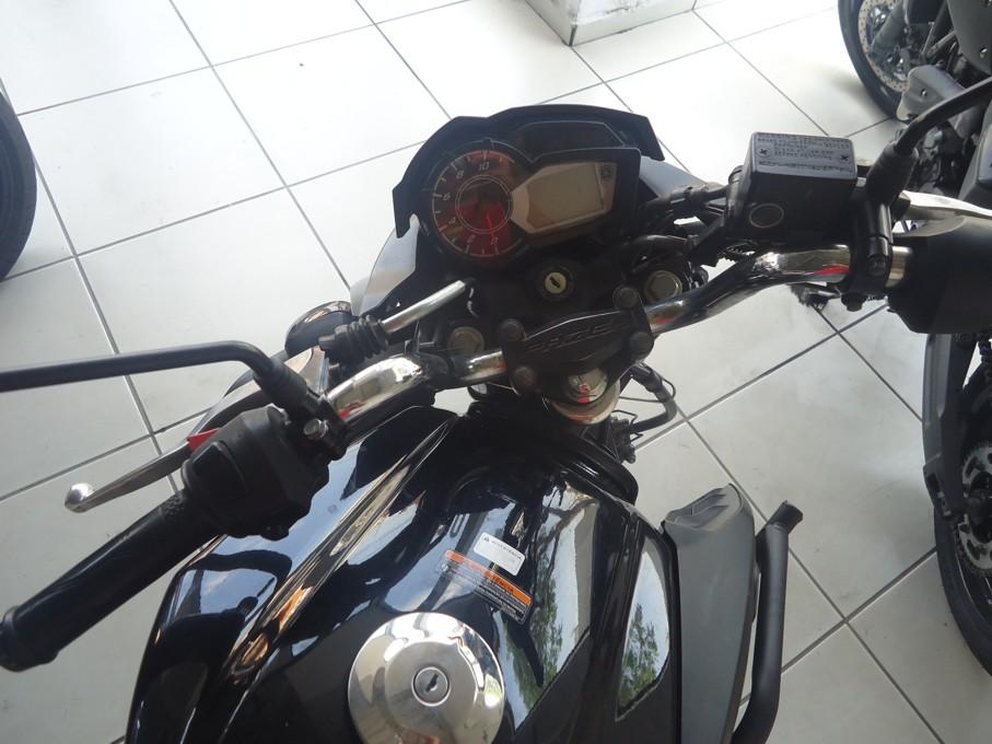 YAMAHA YS Fazer 150 - Foto