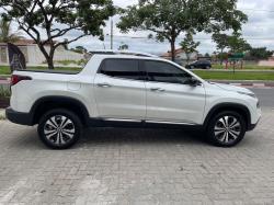 FIAT Toro 1.3 16V 4P FLEX 270 TURBO VOLCANO AUTOMTICO