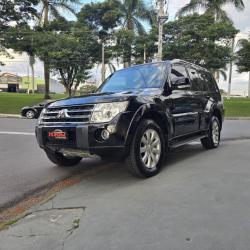 MITSUBISHI Pajero Full 3.8 V6 24V HPE 4X4 AUTOM�TICO
