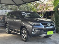 TOYOTA Hilux SW4 2.8 4P SRX 4X4 DIAMOND 7 LUGARES TURBO DIESEL AUTOM�TICO