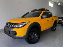 MITSUBISHI L 200 Savana 2.5 SAVANA 4X4 TURBO DIESEL CABINE DUPLA