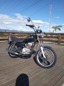SUZUKI Intruder 125 
