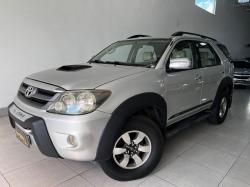 TOYOTA Hilux SW4 3.0 V6 12V 4P 4X4