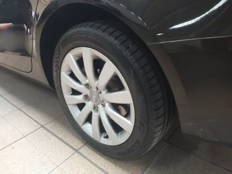 AUDI A4 2.0 16V 4P TFSI AMBIENTE MULTITRONIC AUTOMTICO, Foto 9