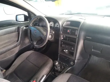 CHEVROLET Astra Sedan 2.0 4P, Foto 3