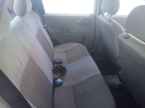 CHEVROLET Classic Sedan 1.0 4P, Foto 4