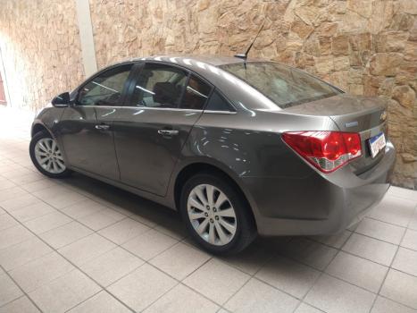 CHEVROLET Cruze Sedan 1.8 16V 4P LTZ ECOTEC FLEX AUTOMÁTICO, Foto 9 CHEVROLET Cruze Sedan 1.8 16V 4P LTZ ECOTEC FLEX AUTOMÁTICO, Foto 9