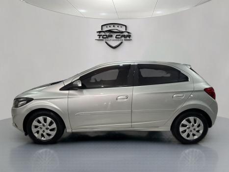 CHEVROLET Onix Hatch 1.4 4P FLEX LT, Foto 3