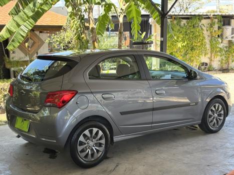 CHEVROLET Onix Hatch 1.0 4P FLEX JOY BLACK, Foto 6 CHEVROLET Onix Hatch 1.0 4P FLEX JOY BLACK, Foto 6