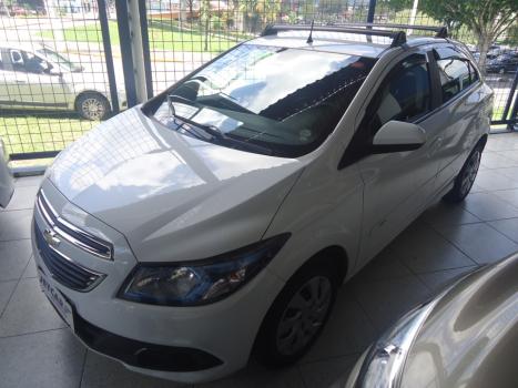 CHEVROLET Onix Hatch 1.4 4P FLEX LT, Foto 2
