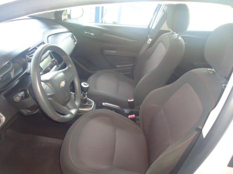 CHEVROLET Onix Hatch 1.4 4P FLEX LT, Foto 3