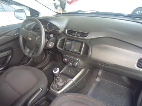 CHEVROLET Onix Hatch 1.4 4P FLEX LT, Foto 8