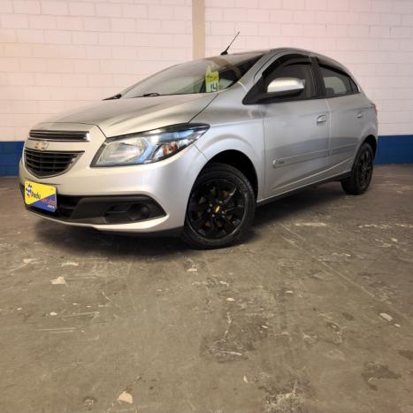 CHEVROLET Onix Hatch 1.4 4P FLEX LT, Foto 7