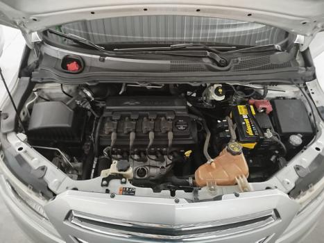 CHEVROLET Onix Hatch 1.0 4P FLEX LT, Foto 4