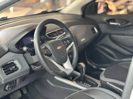 CHEVROLET Onix Hatch 1.4 4P FLEX ACTIV AUTOM�TICO, Foto 8
