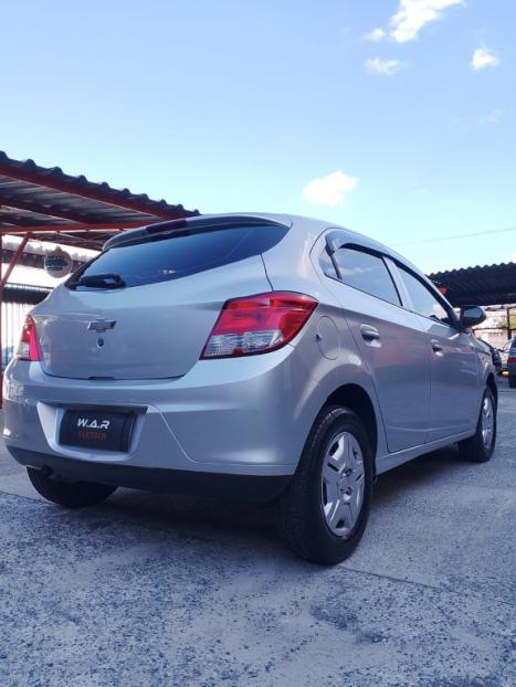 CHEVROLET Onix Hatch 1.0 4P FLEX LS, Foto 2